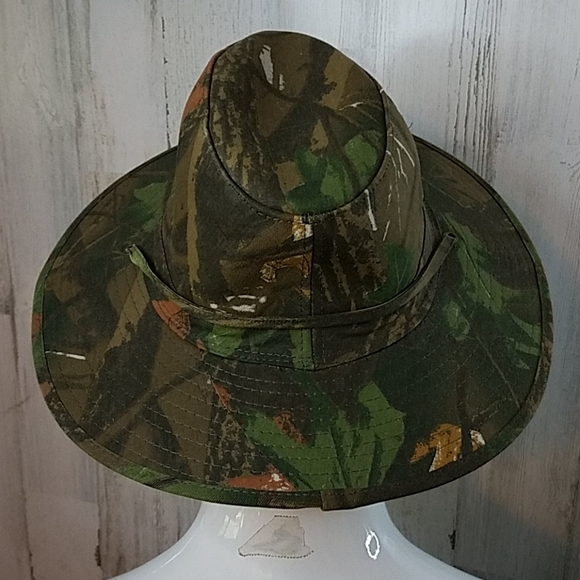 SHADE SHACK CAMO HAT - Picture 3 of 8